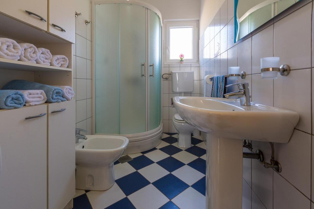 Apartment With A Parking Space - 13450 Crikvenica