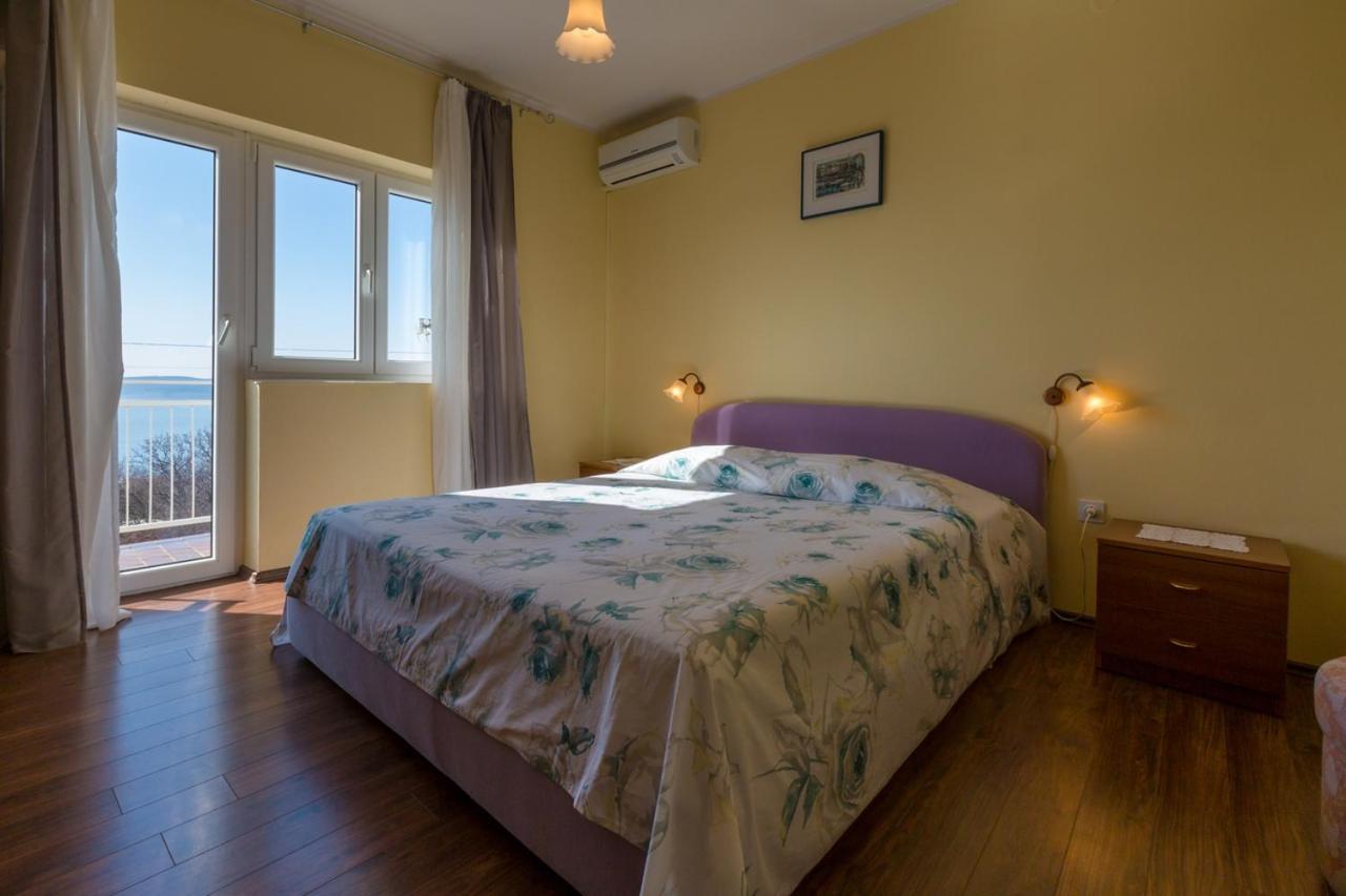 With A Parking Space - 13450 * Crikvenica